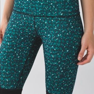 Vintage Lululemon Wunder Under Pant (Stirrup)